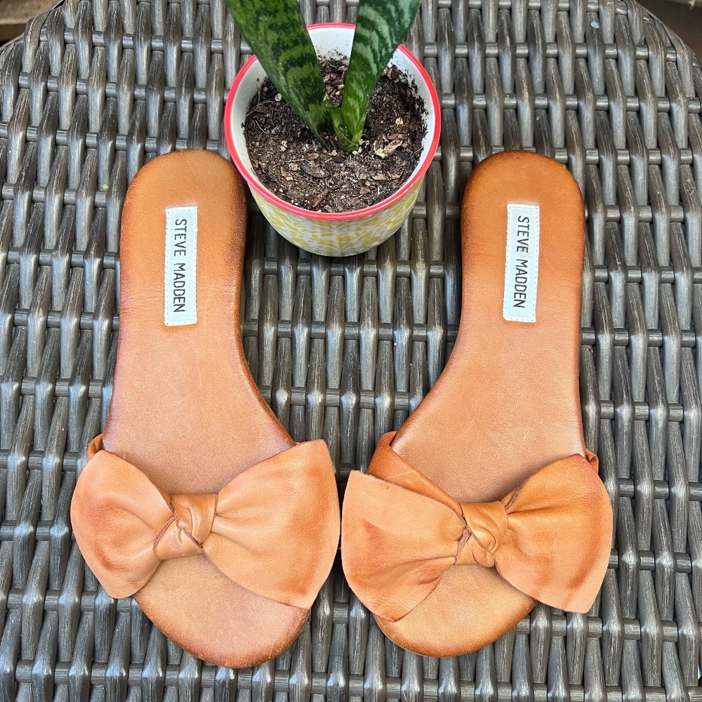 Steve Madden Bubblez Leather Sandals